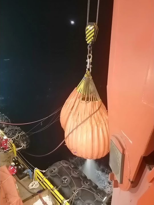 Load Testing Offshore Pedestal Crane
