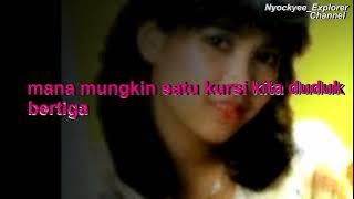 MANA MUNGKIN SATU KURSI DUDUK BERTIGA  //No Vocal  // Annie Ibon