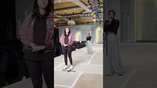 Durefishan Entre In The Show