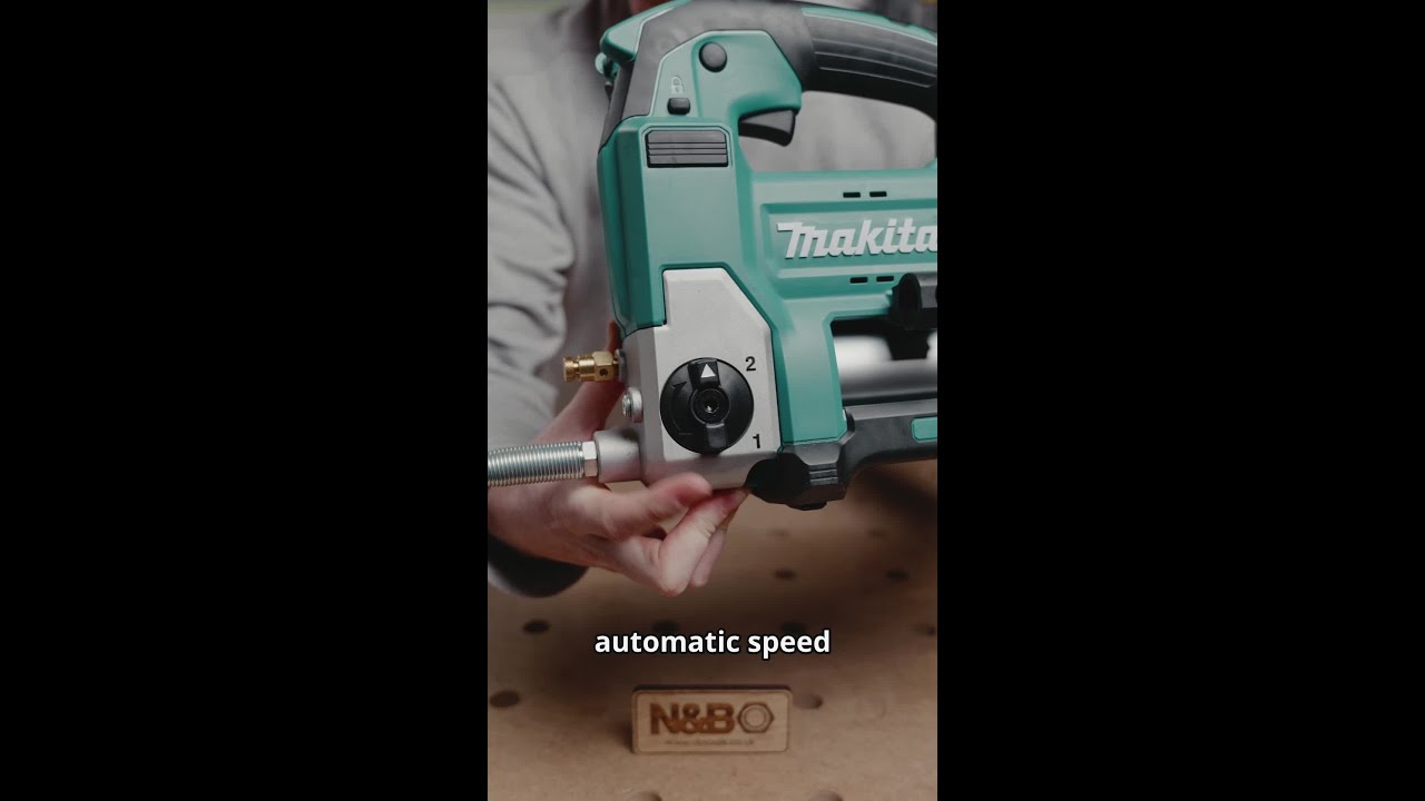 Makita Cordless Grease Gun