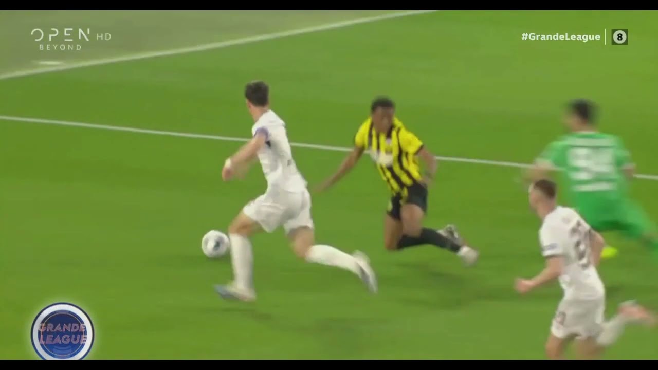 Οι επίμαχες φάσεις ΑΕΚ-ΑΕΛ 1-0 από τον Κουτσιαύτη by aelole.gr