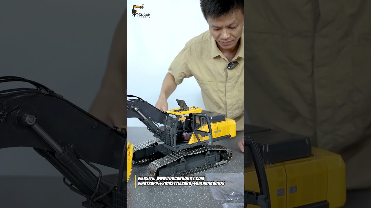 the 1/14 RC hydraulic excavator E400 from Super Frog with a three-pump nine-way valve design