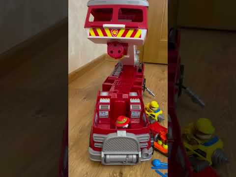 Великий ігровий набір Щенячий патруль 21251 "Пожежна машина", видео 1