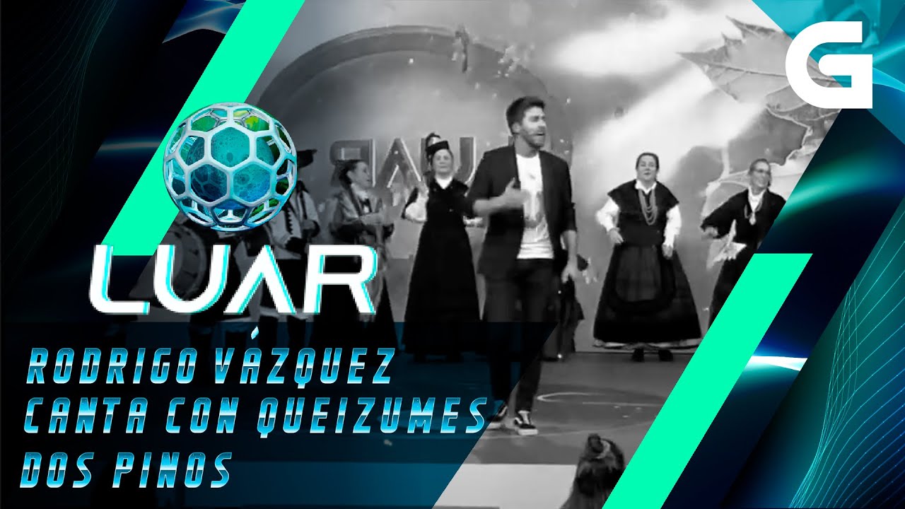 Rodrigo Vázquez canta 'O paraugas do Xosé' con Queixumes dos Pinos