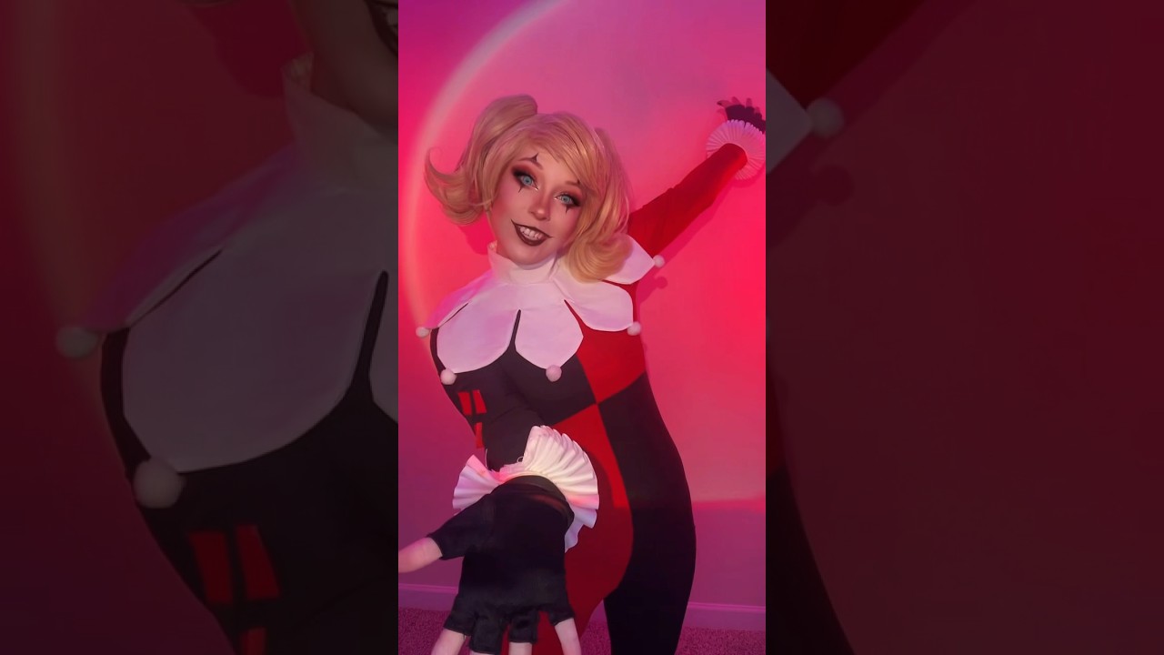 What’s your favorite version of Harley Quinn? ♥️🖤 #harleyquinn #harleyquinnmakeup #makeup #cosplay