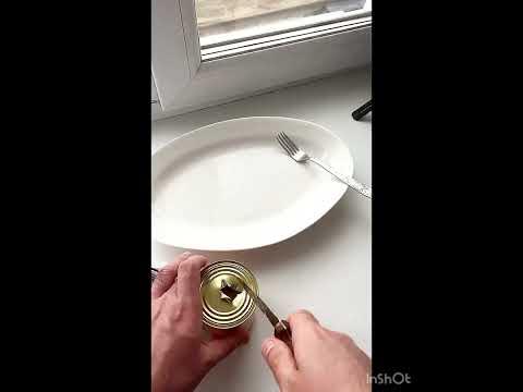 Самый дорогой кабачковая икра и дешевая в магазине МАГНИТ . - YouTube