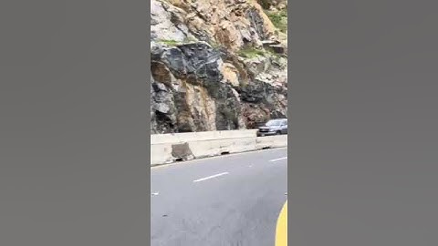 ما أجمل من صوت القرآن الكريم ( أرح سمعك) 🎧 ﴿وَتَوَكَّلْ عَلَى اللَّهِ وَكَفَىٰ بِاللَّه وَكِيلًا﴾