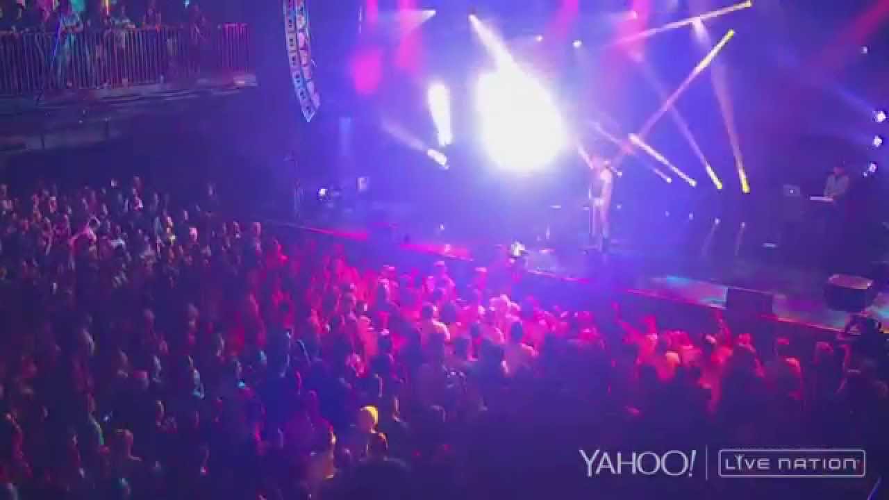 15 Erasure Chorus HD (Live Boston 2014) YouTube