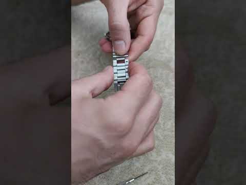 Video: Casio Metal Bileklik Nasıl Boyutlandırılır: 11 Adım (Resimlerle)