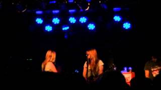 Veruca Salt - Empty Bottle (Beat Kitchen, Chicago, 7/25/15)