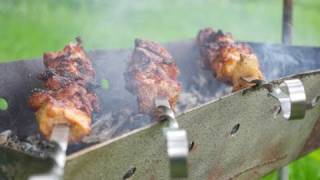 Food safety expert says foodborne illness still a concern