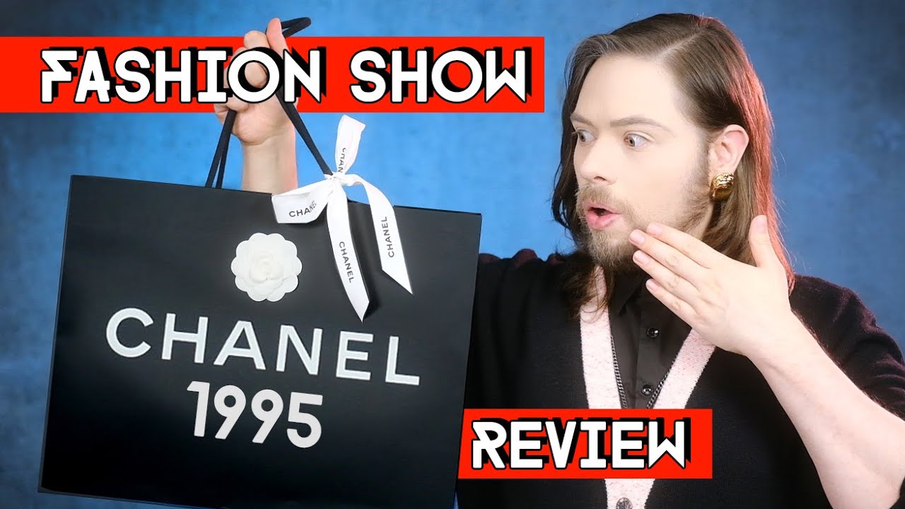 CHANEL spring summer 1995 fashion show review - A blast from the