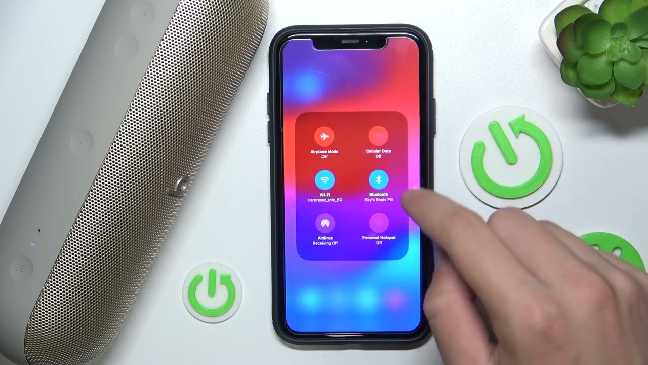 How to Pair APPLE Beats Pill With an iPhone