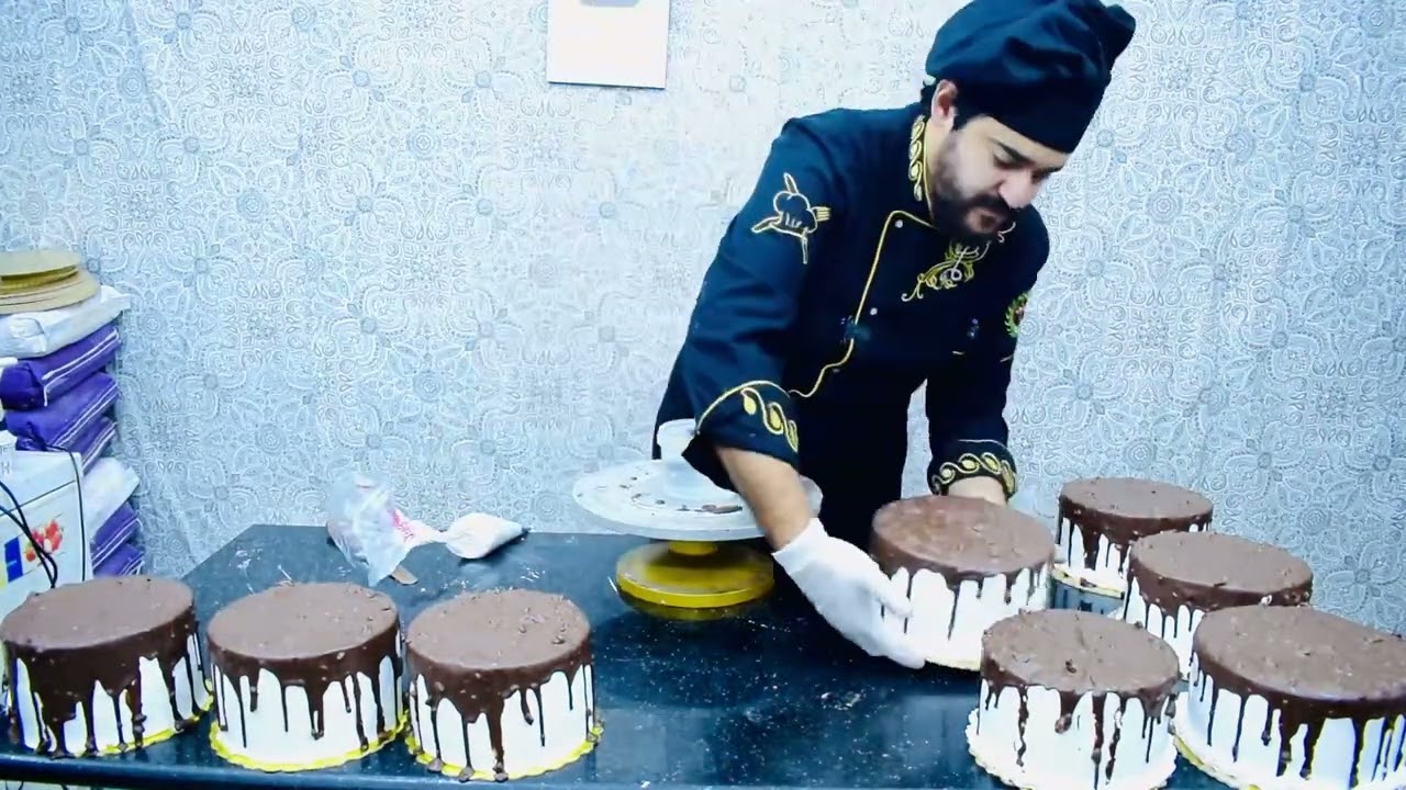 صناعة كيك المعامل روتين