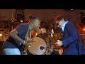 Capture de la vidéo Best Guitar Duel Ever! Joe Bonamassa And Eric Gales~John Henry