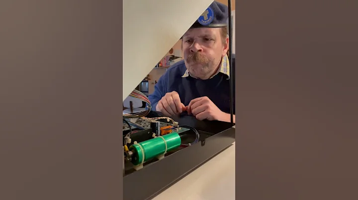 The Commodore PET power supply is seriously scary, handle with care! #retrocomputing #70s #80s #PC