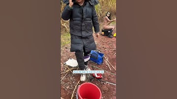 anh cần thủ nhặt được tiền của em gái xinh đang câu cá và cái kết #cauca #fishing #xuhuong #giaitri