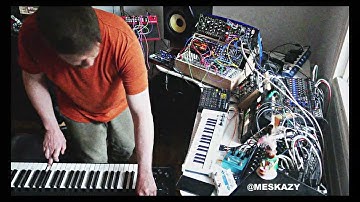 Super Turbo Epic Eurorack Synth Fusion: Bastl Pizza, Microvolt 3900, G-Storm Xavcf, Stolperbeats