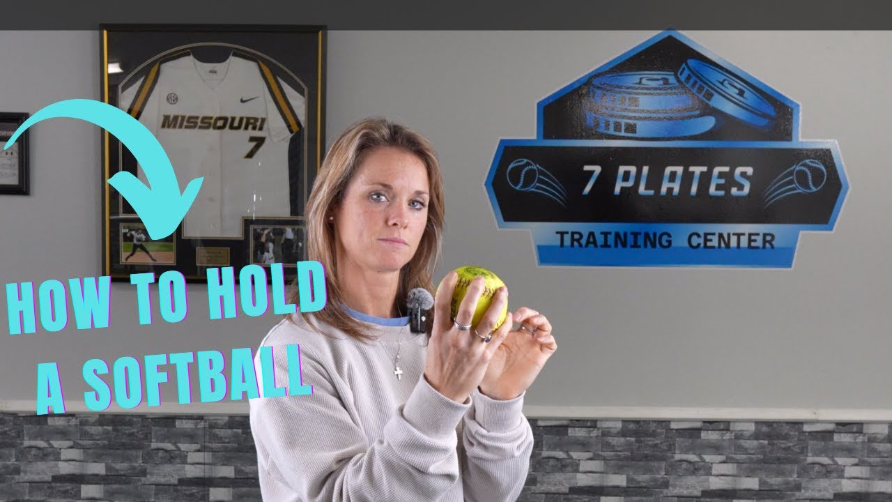 How to hold a Softball Correctly