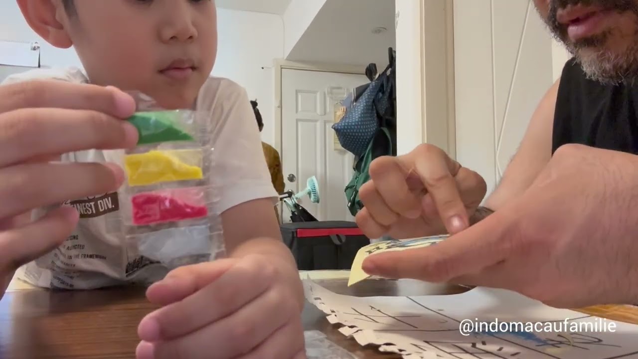 🇮🇩🇲🇴Indo Macau: Latepost Playing & Sticking Coloured Sands (2025)