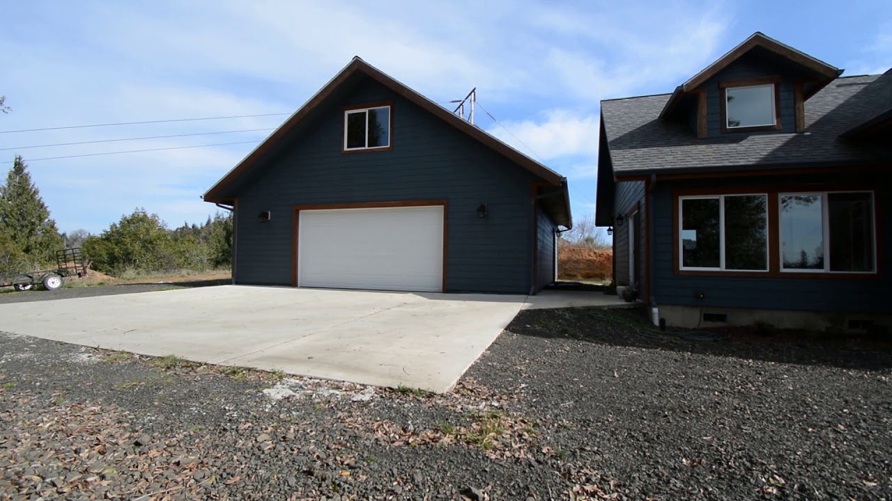 Custom home in Coquille! YouTube