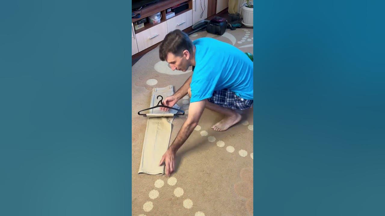 Как повесить брюки на вешалку, чтобы они не соскальзывали 🤔. Простая ...