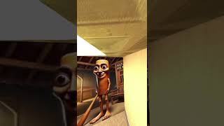 Tung Tung Sahur Chase Me In Backrooms.