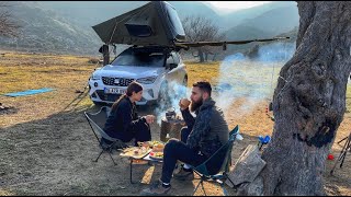 Winter Camp in a Deserted Village | Winter Camp with Vehicle Mounted Tent