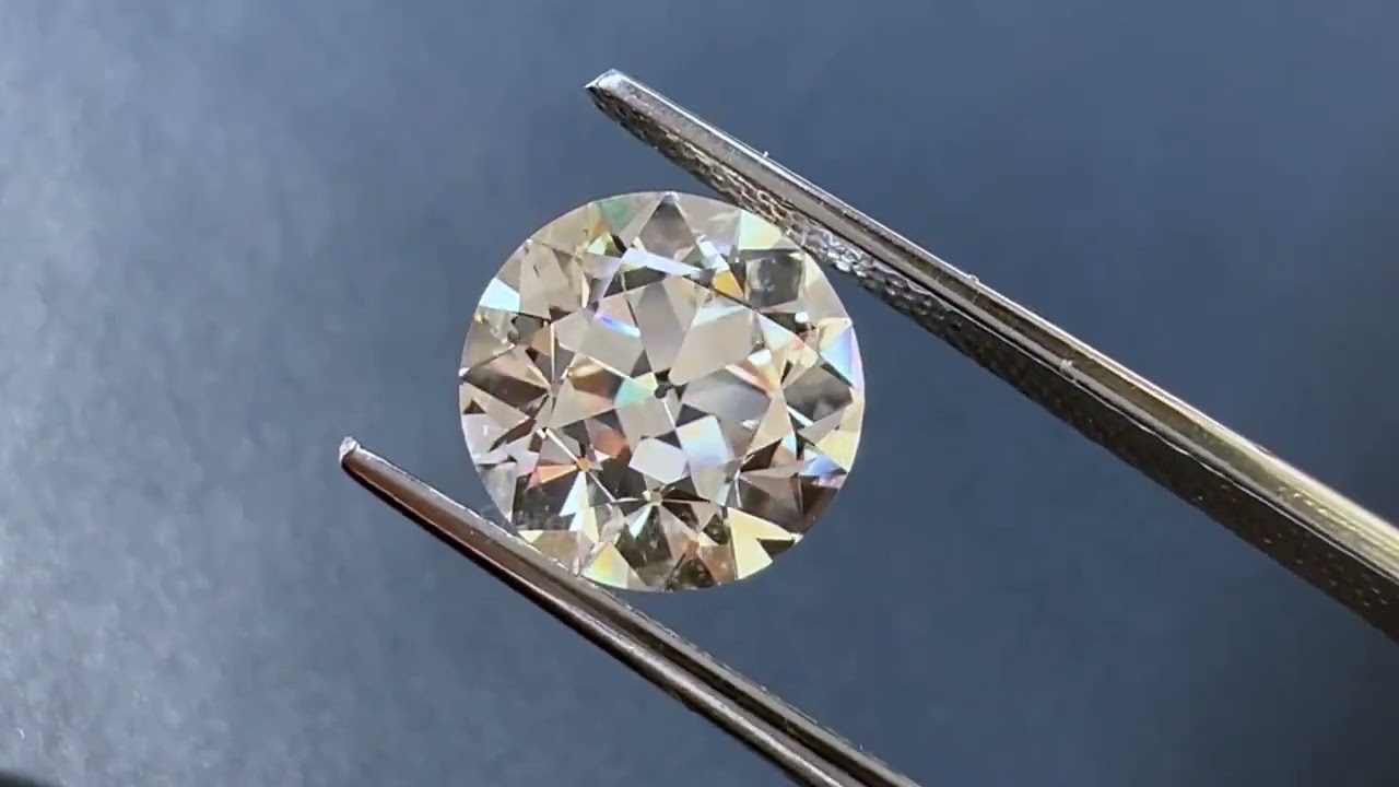 2.54 Carat IGI Certified OEC Round Lab Grown Diamond  