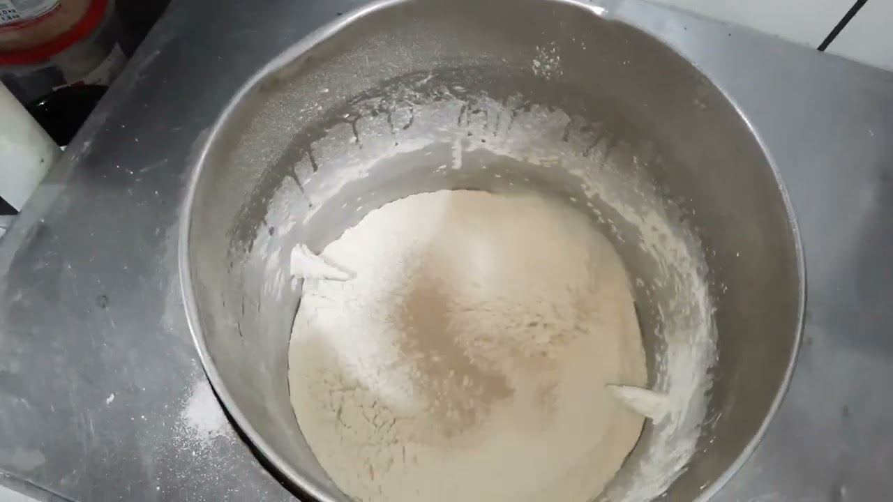 receita de massa de pizza 5kg de trigo!!(para forno esteira).