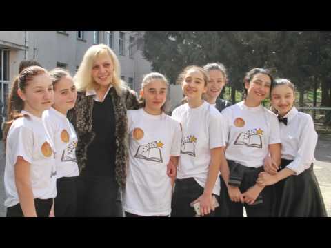 მე ვკითხულობ შენ?