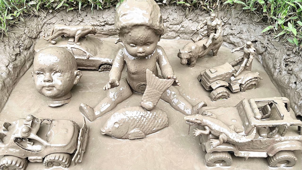 Toys Washing Video | Kichad Se Nikla Baby Fish | JCB Cartoon video Monster truck crocodile