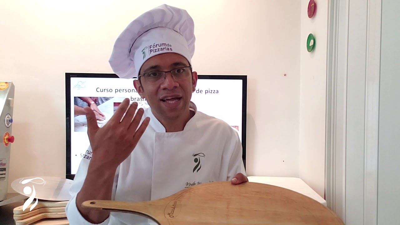 Descubra as melhores opções de pá para pizza no forno!
