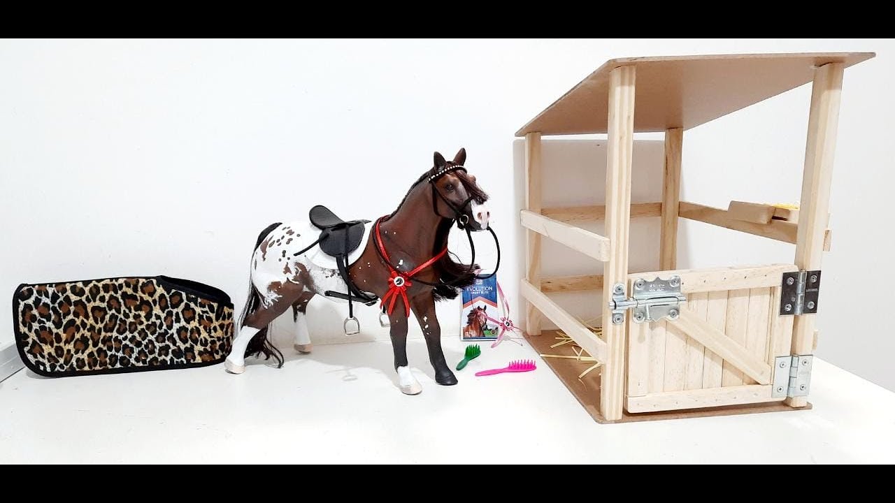 Cavalo Miniatura Brinquedo Com Sela Personalizado