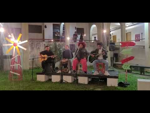 Hasta El Final, voz e djembé
