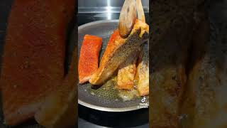 My fav-lemon garlic salmon pasta #food #pasta #salmon #fish #yummy #shorts #viral #youtubeshorts