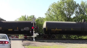 My first train ever on the Abbeville Sub, CSX Q662-06 with a trailing CITX Leaser SD40-2 5/6/14