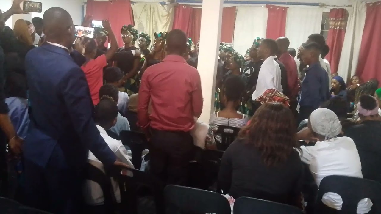 Não vou mais Voltar Vou seguir Jesus -Igreja União Baptista em Moçambique 