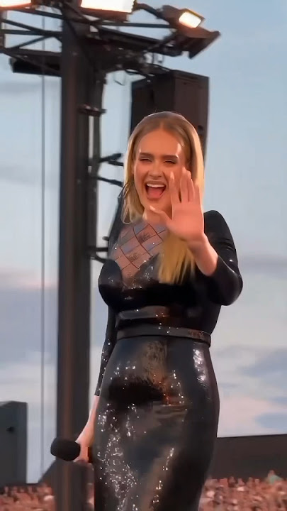 2024 Adele’s concert in Munich_ She dazzles more and more every day❤️#shorts#adele#singer#concert