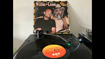 Willie And Leon – One For The Road Disc 1 (FULL ALBUM, 1979, country, US) Vinyl