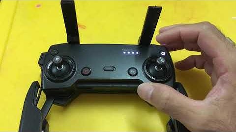 Dji Mavic Air Controller keeps blinking. How can fix it ?