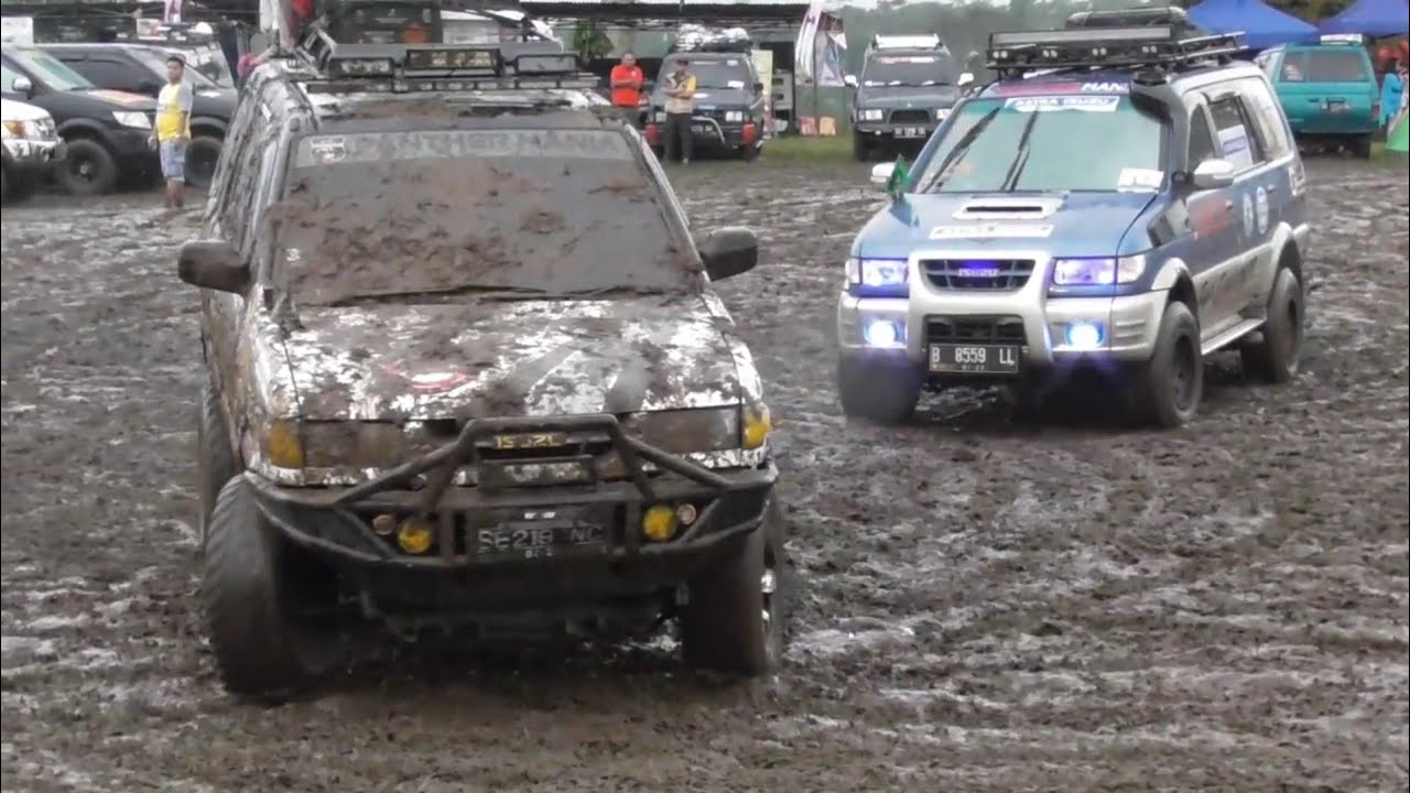 Happy Happy di Panther Mania