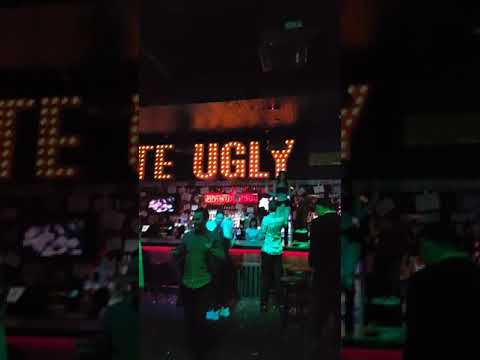 Ukrayna kiev coyote bar