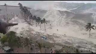 Durban beach closed due to high waves DRAMATIC AERIAL VIDEO