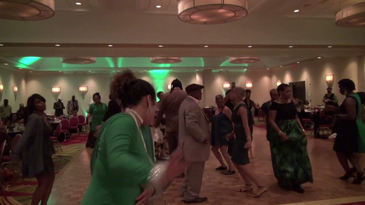 They wildin out at the EMERALD SET 2017