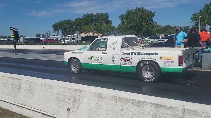 Julie Carroll  making pass at interstate raceway 8...