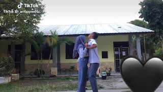 Penggangu orang lagi pacaran