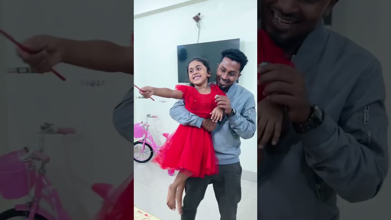 কিউটির বাবা সারপ্রাইজ নিয়ে আসলো!