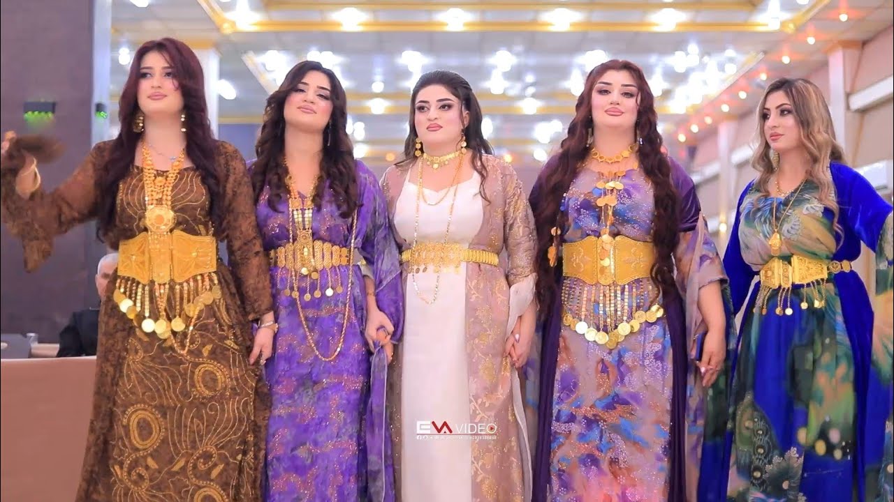 الفنان ناجي شنكالي حنة هيتم  و اسيا في قاعة ازادي شنكال جزء 4