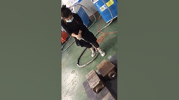 Handheld Laser Rust Removal Machine | High-Pressure Cleaning Equipment #viralvideo #youtubeshorts